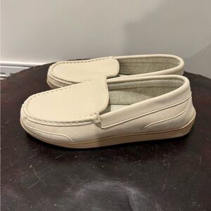Women's Leather My Slippers Cream Slip-On Slippers size 9